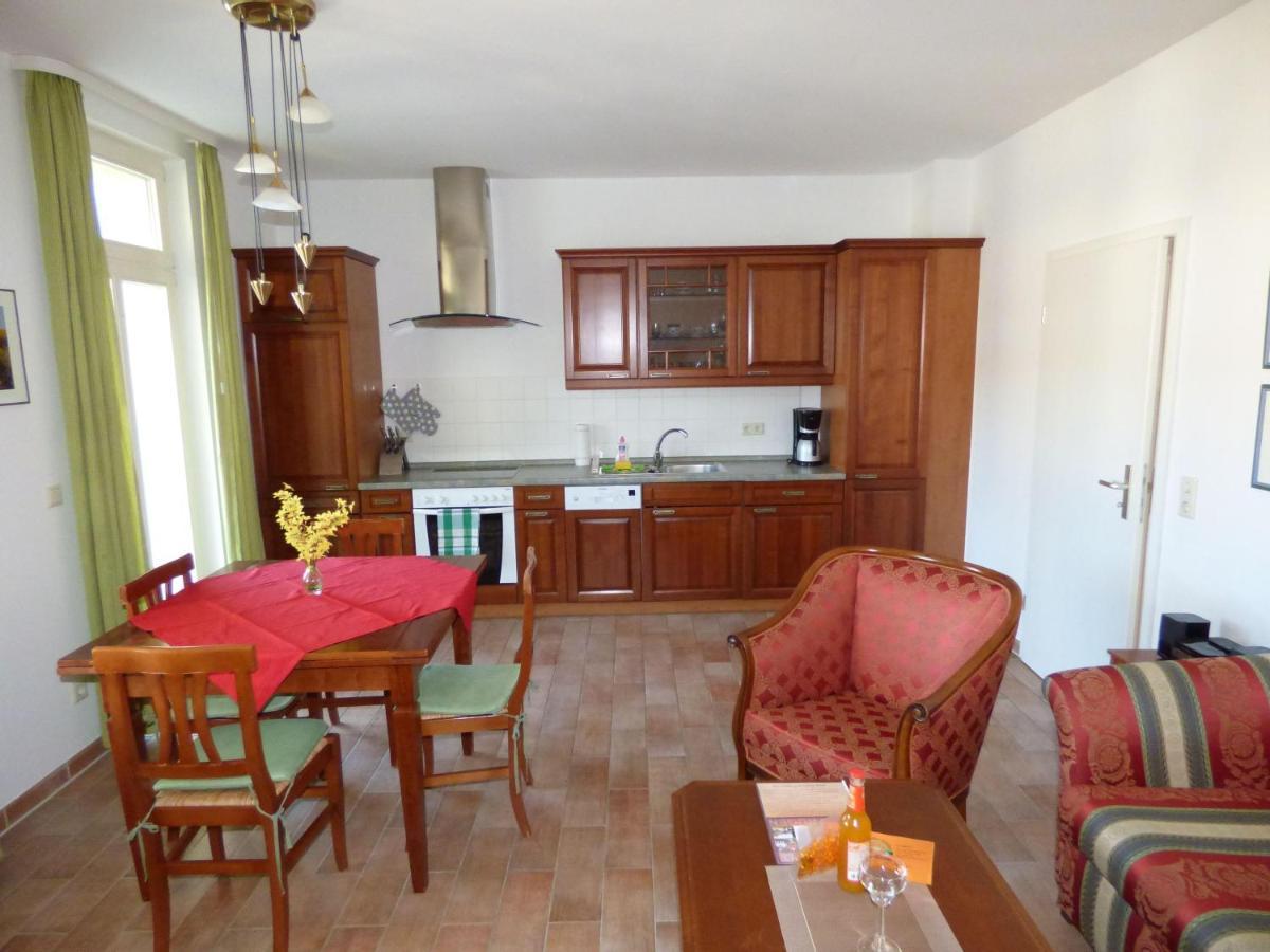 Villa-Loni-Ferienwohnung-7 Sellin  Exteriör bild